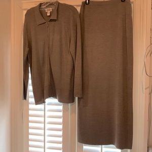 Chicos knit matching jacket and skirt